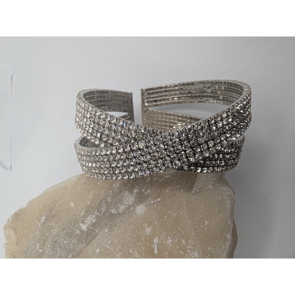 Sparkling Rhinestone Crystal Wide Cuff Bracelet Silver Tone Fashion Jewelry Wrap